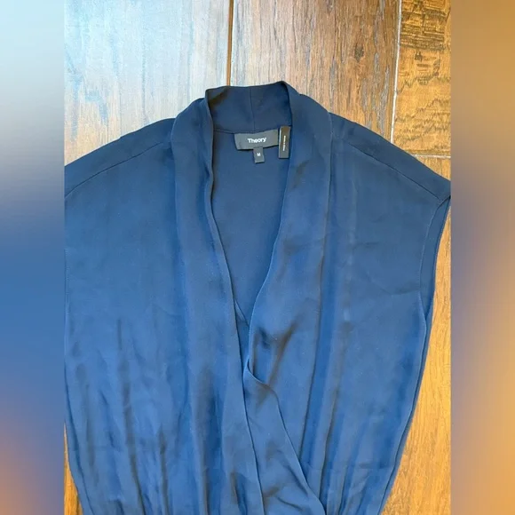 THEORY Women’s Draped Jumpsuit Navy 100% Silk Cropped Travel - Picture 4 of 9